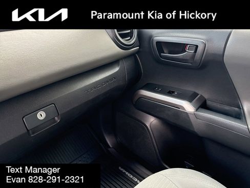 Used 2018 Toyota Tacoma SR5 image 28