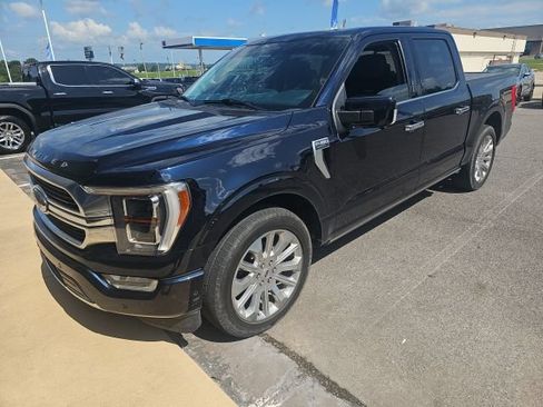 Certified 2021 Ford F150 Limited RWD image 3
