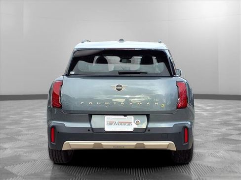 Certified 2025 MINI Cooper Countryman SE image 4