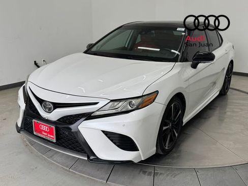 Used 2019 Toyota Camry XSE image 13