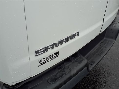 Used 2024 GMC Savana 2500 w/ Driver Convenience Package image 22