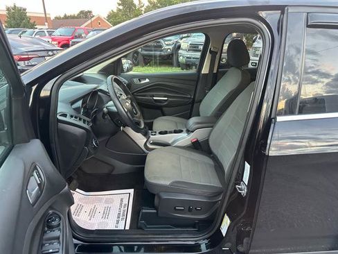 Used 2016 Ford Escape SE AWD/4WD image 10