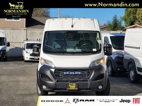New 2026 RAM ProMaster 2500 w/ Convenience Group FWD image 2