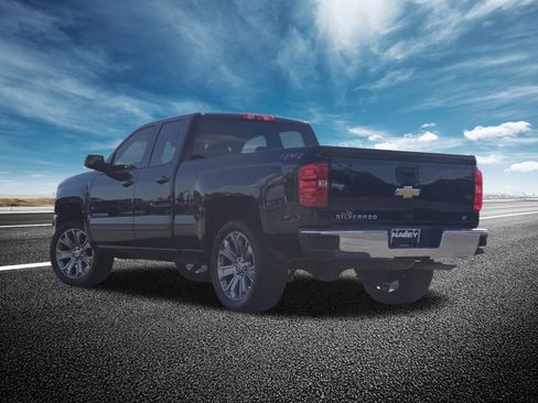 Used 2018 Chevrolet Silverado 1500 LT image 13
