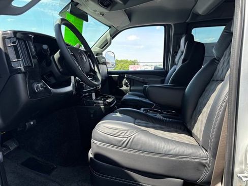New 2026 GMC Savana 2500 Extended w/ Driver Convenience Package RWD image 16