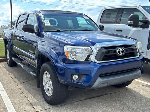 Used 2015 Toyota Tacoma 4x4 Double Cab w/ TRD Off-Road Package image 1