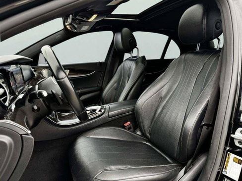 Used 2019 Mercedes-Benz E 300 w/ Premium 1 Package image 20
