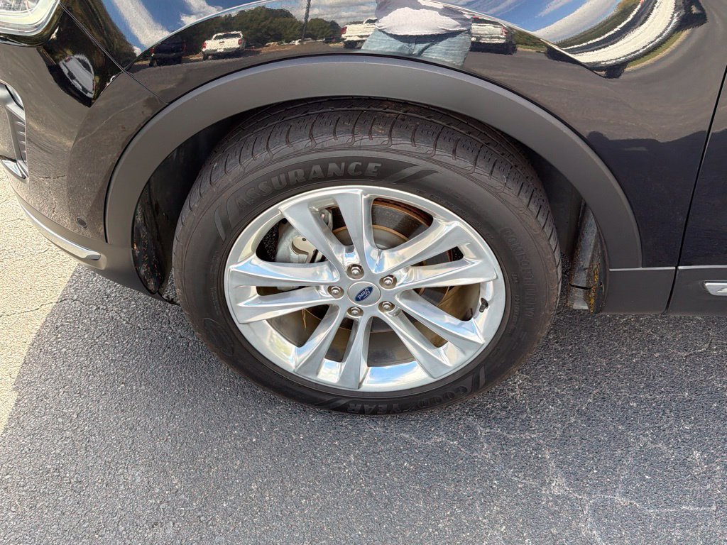Used 2018 Ford Explorer Limited w/ Equipment Group 301A FWD image 27