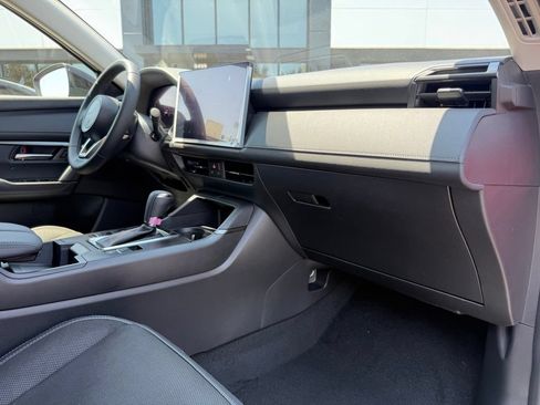 New 2026 MAZDA CX-5 Preferred AWD/4WD image 17