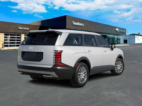 New 2026 Hyundai Palisade SE image 4