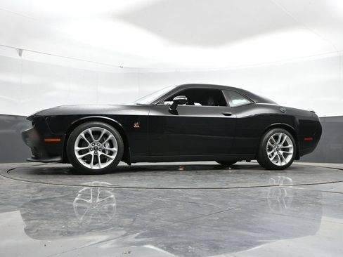 Used 2022 Dodge Challenger R/T Scat Pack RWD image 47