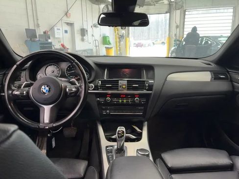 Used 2017 BMW X4 M40i image 3
