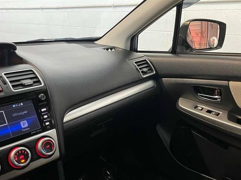 Used 2017 Subaru Crosstrek 2.0i Premium AWD/4WD image 65