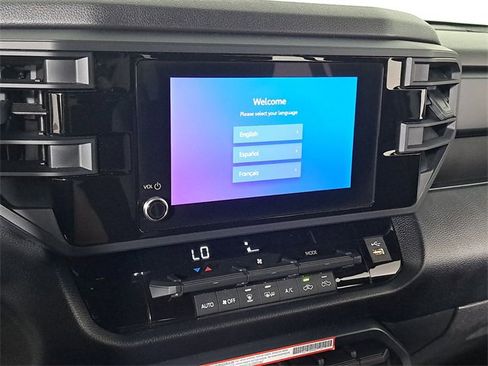 Used 2025 Toyota Tundra SR image 29