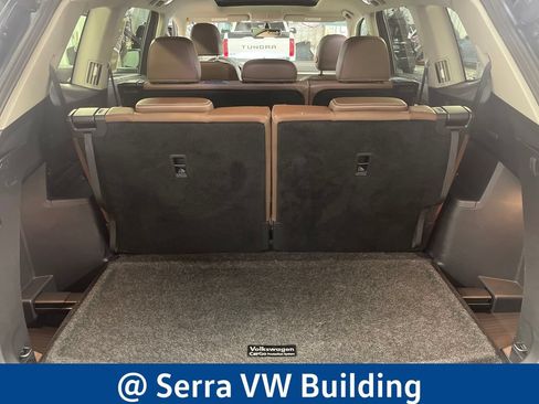 Certified 2023 Volkswagen Atlas SE w/ Panoramic Sunroof Package AWD/4WD image 29