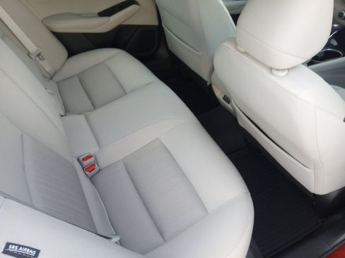 Used 2021 Nissan Altima 2.5 SV AWD/4WD image 29