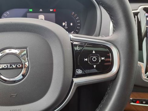 Used 2023 Volvo XC90 B6 Plus w/ Protection Package Premier AWD/4WD image 19