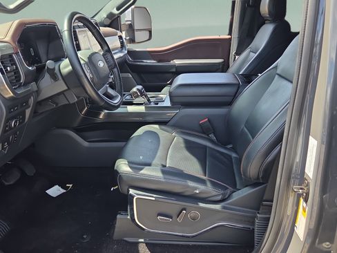 Used 2021 Ford F150 Lariat AWD/4WD image 9