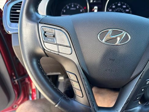 Used 2017 Hyundai Santa Fe Sport FWD image 14