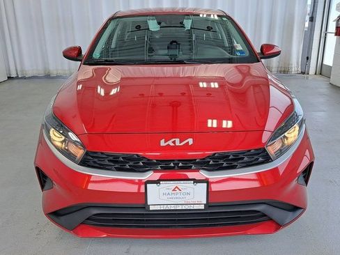 Used 2024 Kia Forte LXS FWD image 3