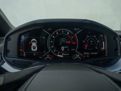 Used 2024 Lamborghini Revuelto image 74