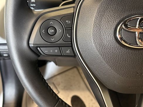 Used 2022 Toyota Corolla SE image 10