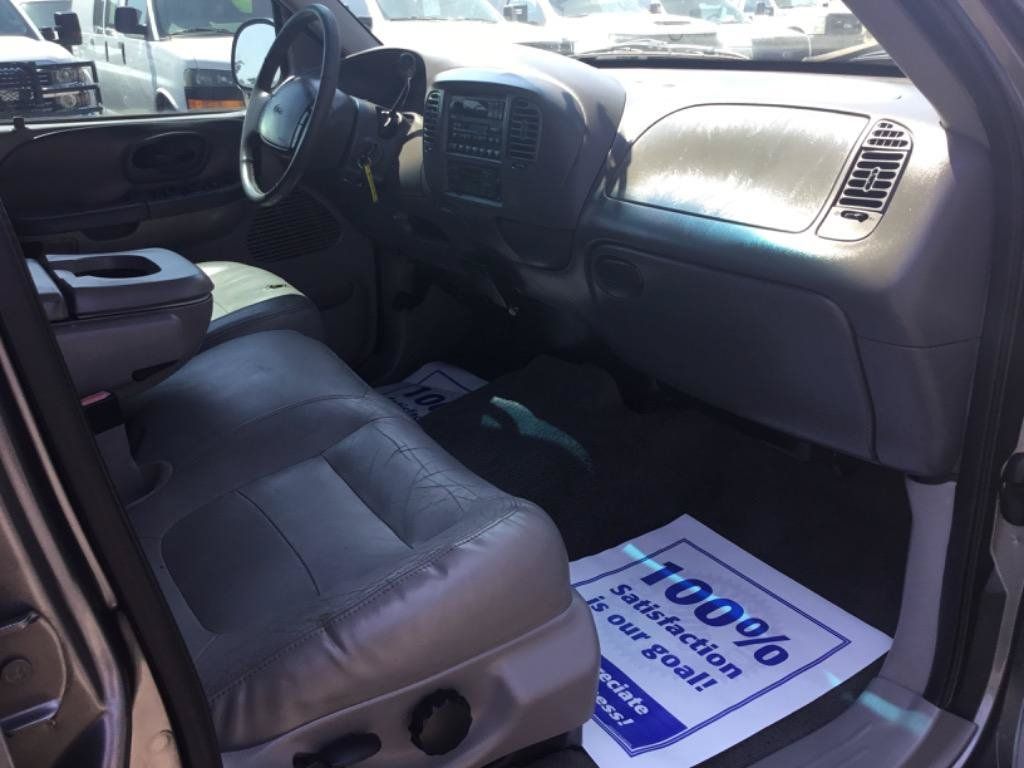 Used 2002 Ford F150 XLT RWD image 41