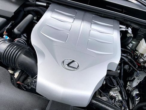 Certified 2023 Lexus GX 460 Premium w/ Premium Package AWD/4WD image 33