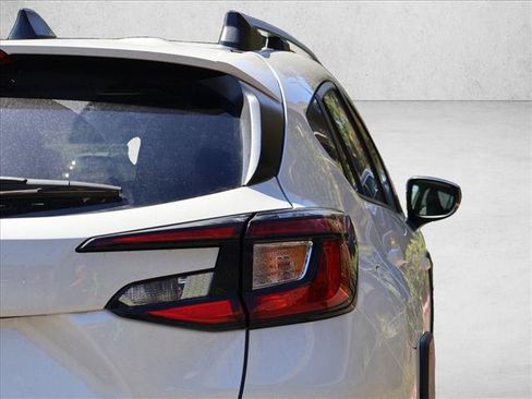 Used 2024 Subaru Crosstrek 2.0i Premium AWD/4WD image 8