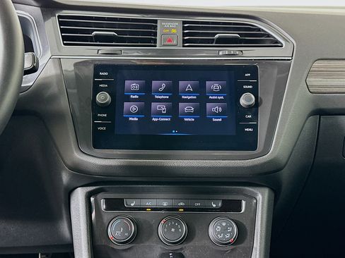 Used 2024 Volkswagen Tiguan Wolfsburg Edition image 23