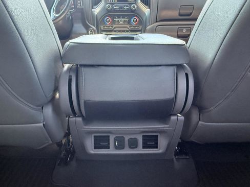 Used 2022 Chevrolet Silverado 1500 RST w/ Z71 Off-Road Package AWD/4WD image 29