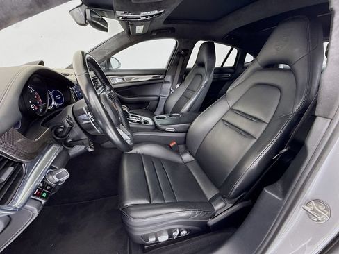 Certified 2018 Porsche Panamera Turbo S AWD/4WD image 5