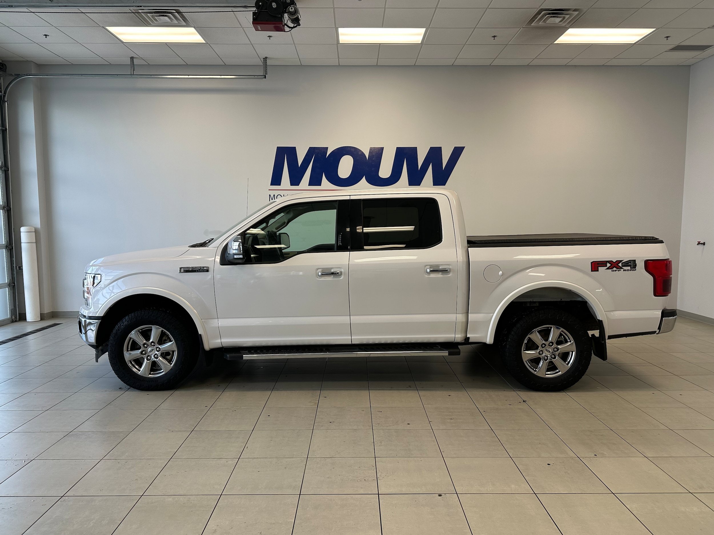 Used 2019 Ford F150 Lariat AWD/4WD image 1