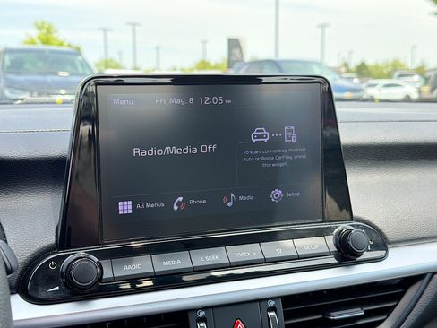 Used 2022 Kia Forte LXS FWD image 9