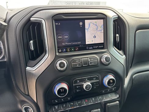 Used 2020 GMC Sierra 2500 Denali w/ Denali Ultimate Package image 15