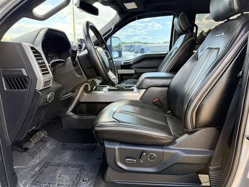 Used 2021 Ford F250 Platinum w/ FX4 Off-Road Package AWD/4WD image 32