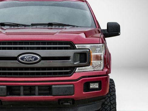 Used 2018 Ford F150 XLT w/ Equipment Group 302A Luxury AWD/4WD image 44