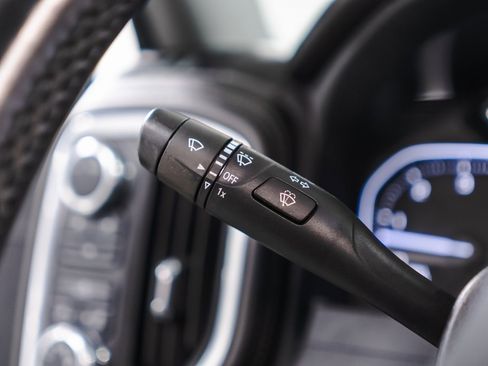 Used 2023 GMC Sierra 2500 SLE w/ Gooseneck/5TH Wheel Package image 20