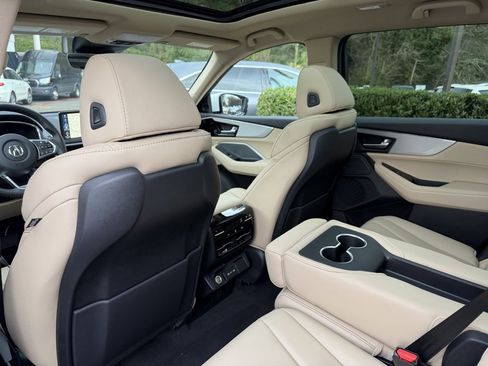 New 2026 Acura MDX SH-AWD image 29