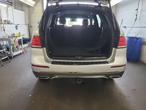 Used 2018 Mercedes-Benz GLE 350 image 9
