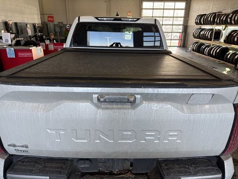 Used 2023 Toyota Tundra Limited image 8