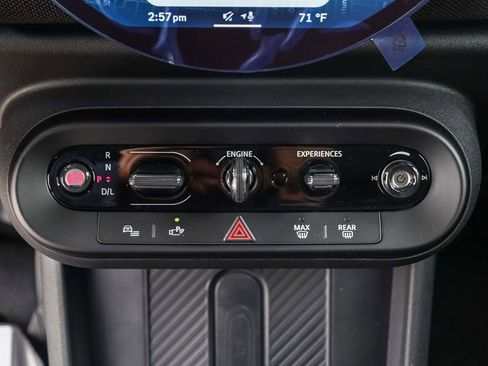 New 2026 MINI Cooper 2-Door Hardtop FWD image 21