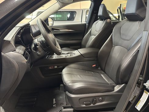 Used 2024 INFINITI QX60 Luxe AWD/4WD image 15