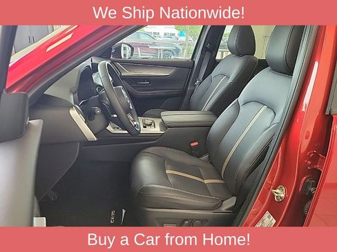 Used 2025 MAZDA CX-70 Plug-In Hybrid w/ Premium Plus AWD/4WD image 9