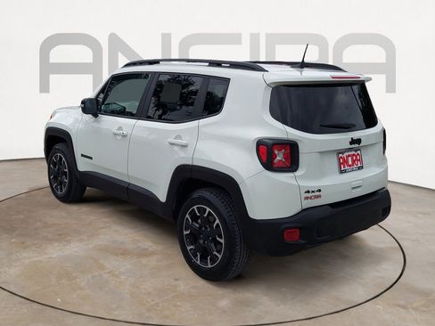 Used 2023 Jeep Renegade Latitude image 8