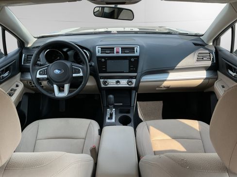 Used 2016 Subaru Legacy 2.5i Premium AWD/4WD image 10