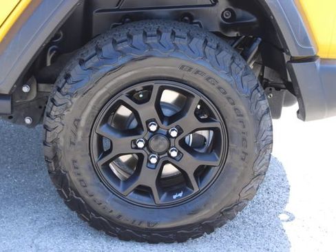 Used 2021 Jeep Wrangler Unlimited Sport AWD/4WD image 8