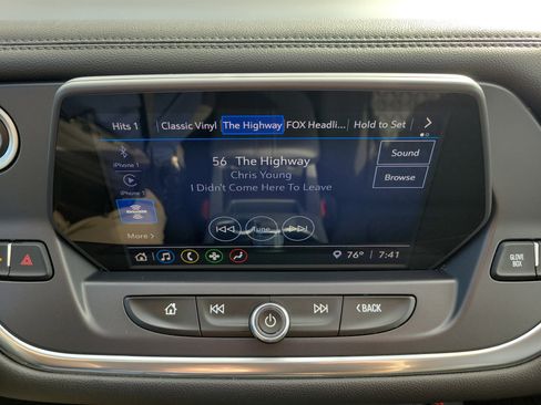 Used 2021 Chevrolet Blazer LT image 32