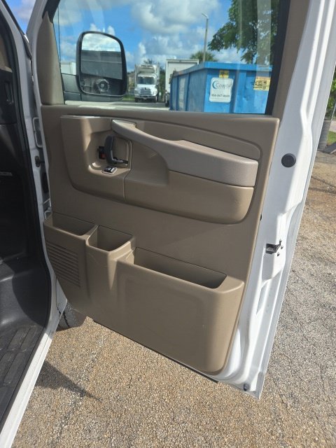 Used 2014 Chevrolet Express 2500 LS RWD image 18