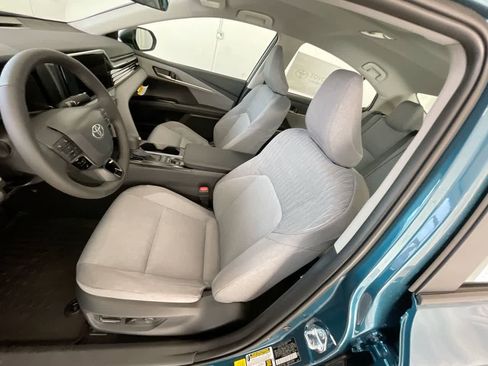 New 2026 Toyota Camry LE image 11